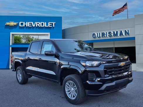 Used 2026 Chevrolet Colorado LT w/ Advanced Trailering Package image 1