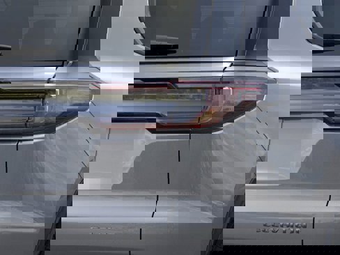 New 2026 GMC Acadia Elevation image 11
