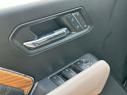 Certified 2023 GMC Canyon Denali image 26