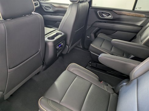 Used 2023 Chevrolet Tahoe Premier image 14