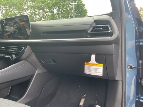New 2026 Chevrolet Traverse LT w/ Driver Confidence Package image 21