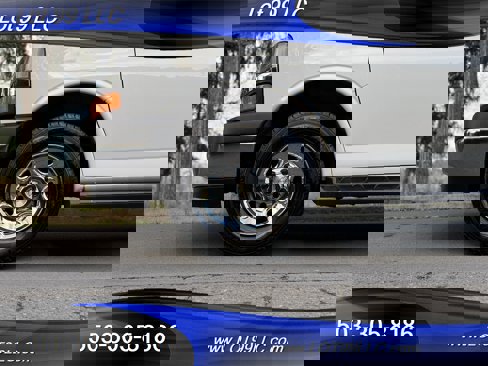 Used 2021 Chevrolet Express 3500 LT w/ LT Preferred Equipment Group image 74