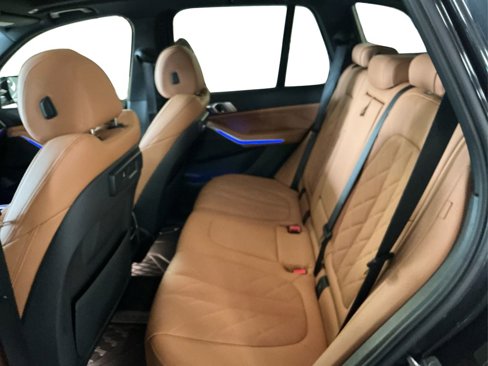 Used 2023 BMW X5 xDrive40i w/ Premium Package image 10
