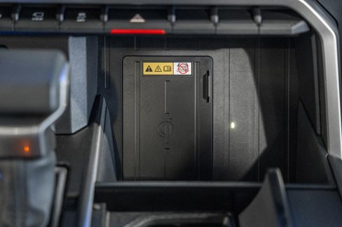Used 2023 Toyota Sequoia Platinum image 35