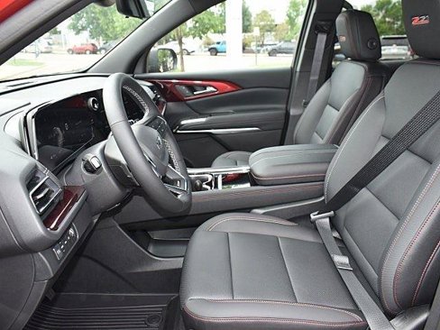 New 2026 Chevrolet Traverse Z71 w/ Driver Confidence Package image 7
