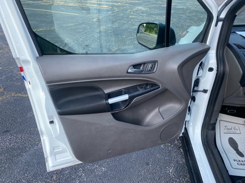 Used 2020 Ford Transit Connect XLT image 10