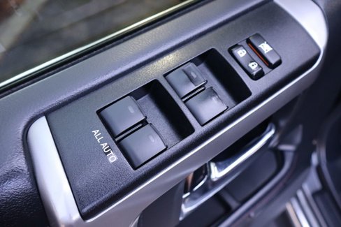 Used 2021 Toyota 4Runner Limited image 28