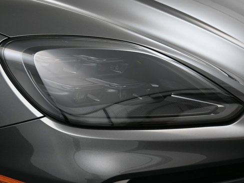 New 2025 Porsche Cayenne Turbo image 16