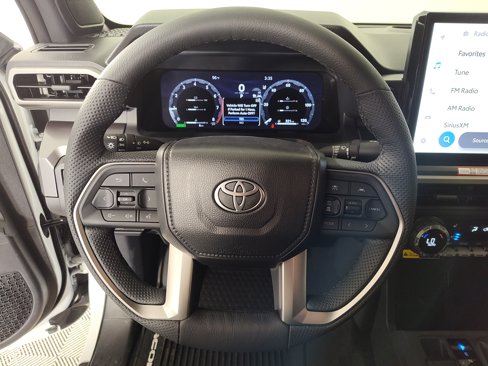 New 2025 Toyota Tacoma TRD Off-Road image 9