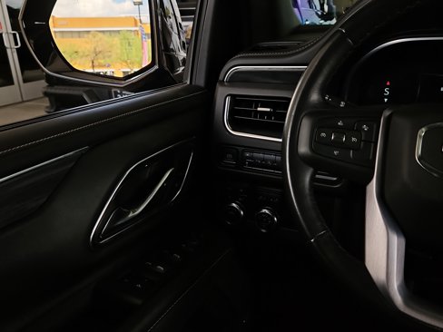 Used 2023 GMC Yukon SLT image 19