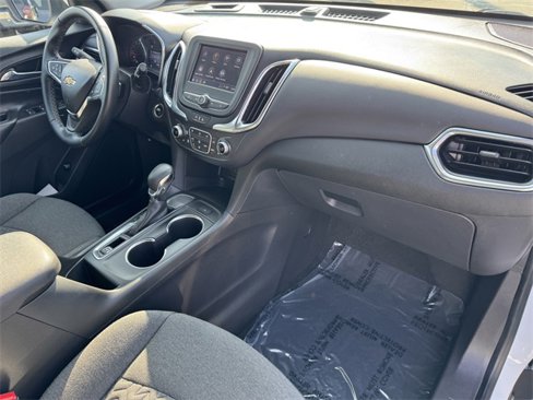 Certified 2024 Chevrolet Equinox LT w/ LPO, Floor Liner Package image 5