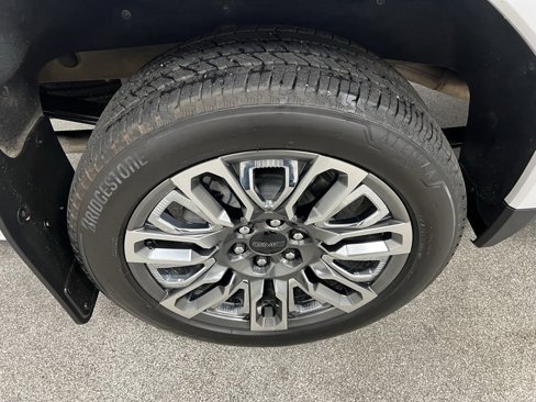 Used 2025 GMC Sierra 1500 Denali Ultimate image 20