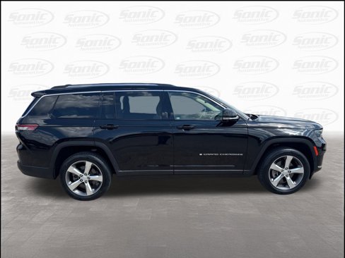 Used 2021 Jeep Grand Cherokee L Limited w/ Luxury Tech Group II image 7
