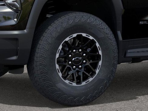 New 2026 Chevrolet Silverado EV Trail Boss image 9