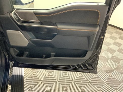 Used 2023 Ford F150 Platinum image 37