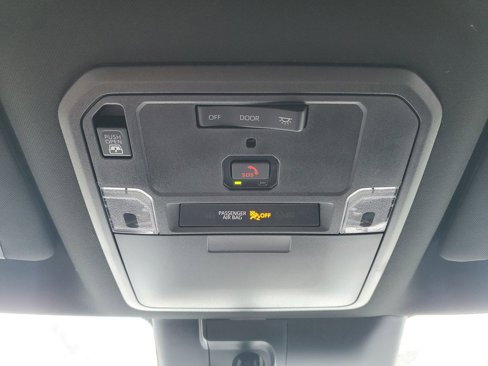 New 2026 Toyota Tundra SR5 image 32
