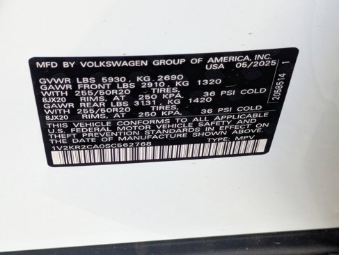New 2025 Volkswagen Atlas SE image 35