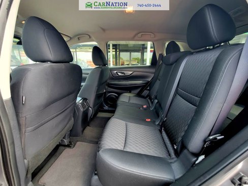 Used 2020 Nissan Rogue SV image 13