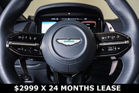 Used 2025 Aston Martin DB12 Convertible image 27