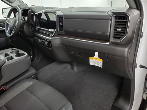 New 2026 Chevrolet Silverado 1500 LT image 13