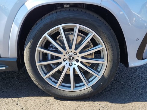 New 2026 Mercedes-Benz GLS 450 4MATIC image 8