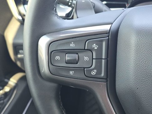 Used 2025 Chevrolet Silverado 1500 High Country image 31