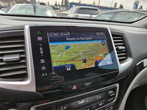 Used 2016 Honda Pilot Touring image 26