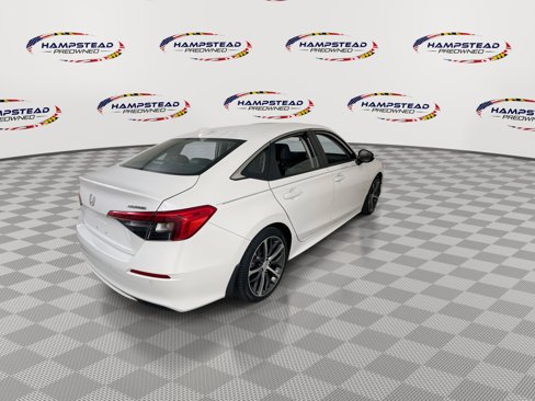 Used 2024 Honda Civic Touring image 8