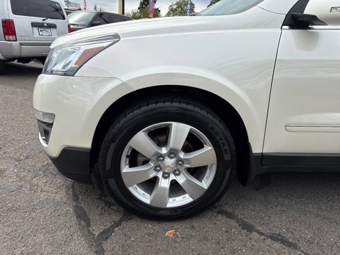 Used 2014 Chevrolet Traverse LTZ image 13