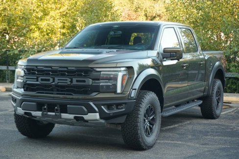 Used 2025 Ford F150 Raptor image 4