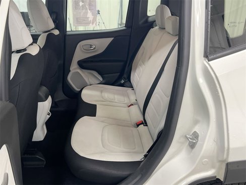 Used 2022 Jeep Renegade Latitude image 23