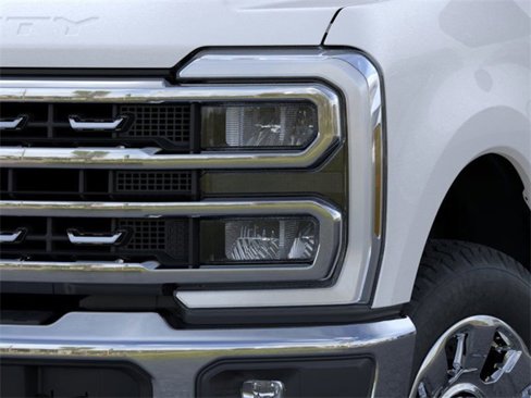 New 2025 Ford F250 Lariat w/ Lariat Ultimate Package image 18