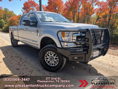 Used 2022 Ford F350 Lariat w/ Lariat Value Package image 1
