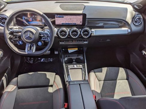New 2024 Mercedes-Benz GLB 35 AMG 4MATIC image 14