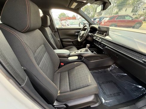 Used 2023 Honda HR-V Sport image 30