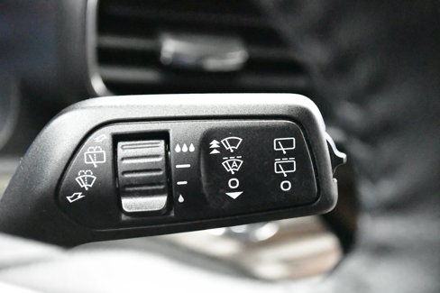 Used 2024 Ford Explorer Limited image 23