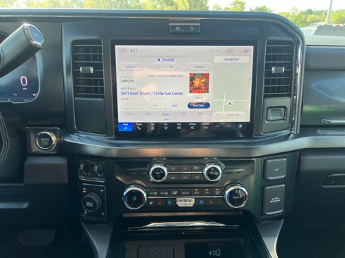 New 2026 Ford F250 Lariat w/ Chrome Package image 28