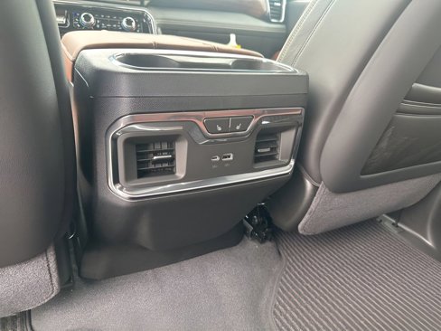 New 2026 GMC Sierra 2500 Denali Ultimate image 22
