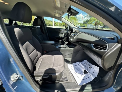 Used 2024 Chevrolet Malibu LT image 31