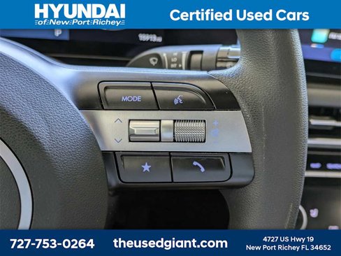 Used 2025 Hyundai Santa Cruz SEL image 31