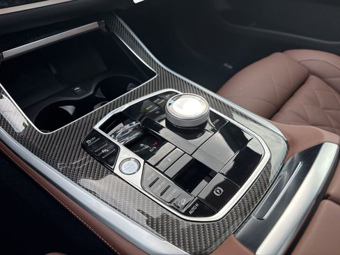 New 2026 BMW X5 M60i image 19