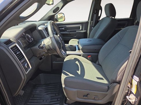 Used 2023 RAM 1500 Classic Warlock image 16