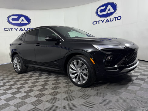 Used 2025 Buick Envista Avenir image 1