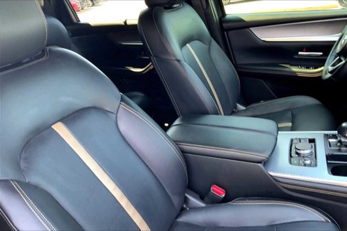 Certified 2025 MAZDA CX-70 3.3 Turbo w/ Premium Plus Pkg image 8