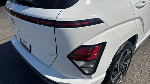 Used 2024 Hyundai Kona N Line image 21