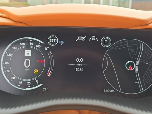 Used 2023 Aston Martin DBX image 6