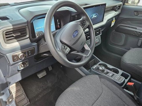 New 2025 Ford Maverick XLT w/ Black Appearance Package image 3