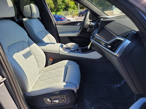 New 2026 BMW X5 xDrive40i image 17