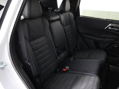 New 2025 Mitsubishi Outlander Trail Edition image 35