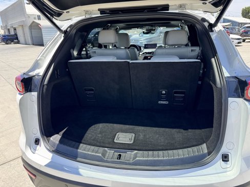Used 2023 MAZDA CX-9 Signature image 17